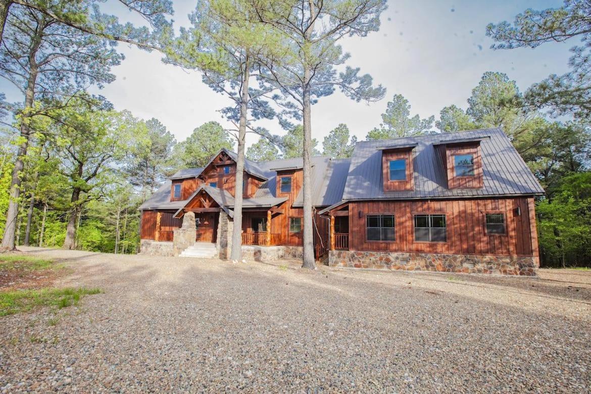 Stone Mountain Lodge 5000Sqft 6 Bed Game Room Pool Table Hot Tub ブロークン・ボウ エクステリア 写真
