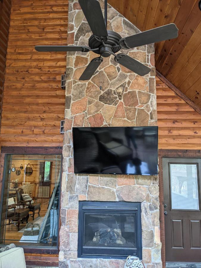 Stone Mountain Lodge 5000Sqft 6 Bed Game Room Pool Table Hot Tub ブロークン・ボウ エクステリア 写真