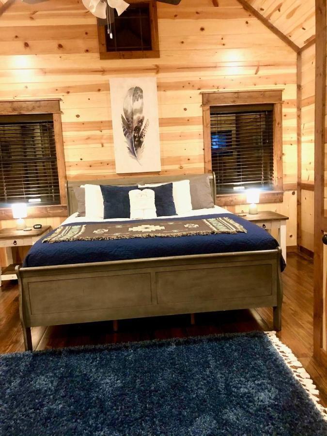 Stone Mountain Lodge 5000Sqft 6 Bed Game Room Pool Table Hot Tub ブロークン・ボウ エクステリア 写真